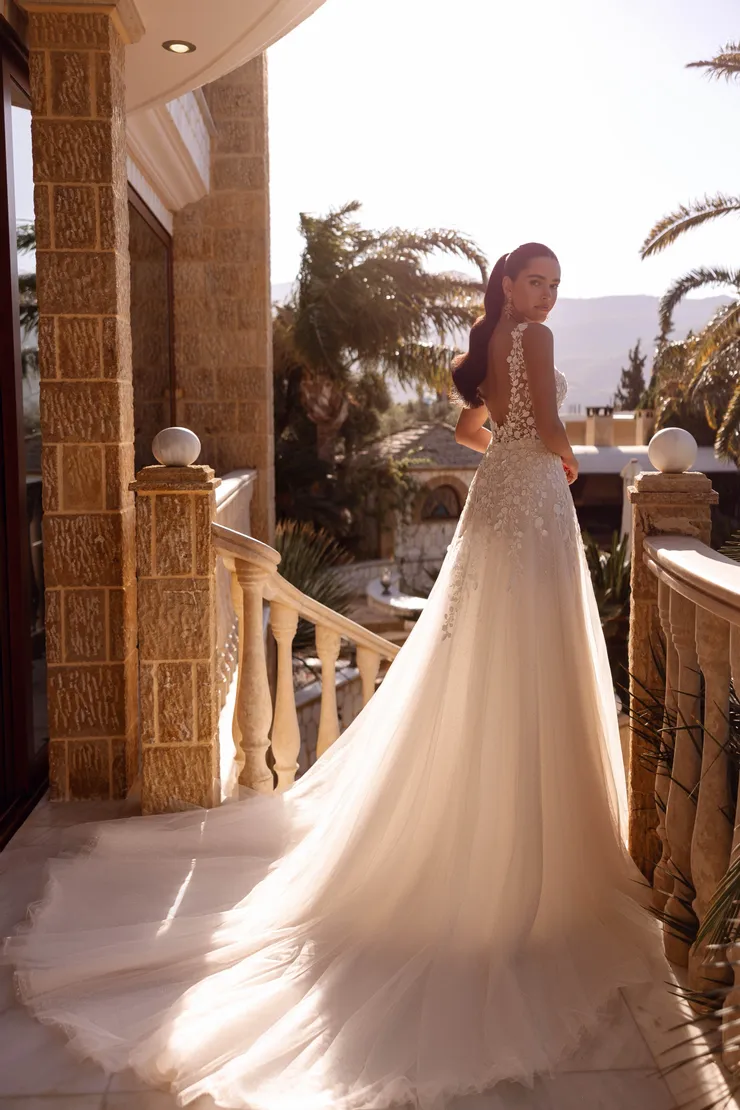 Demetrios 8272