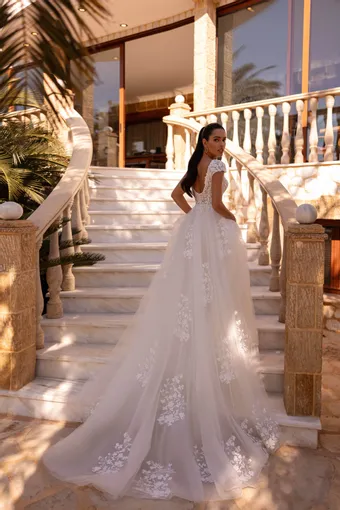 Demetrios Cosmobella Style: 8274 #1 default backface vertical thumbnail