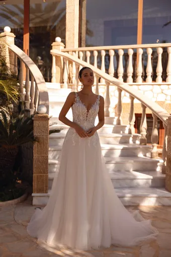 Demetrios Cosmobella Style: 8277 #0 default frontface vertical thumbnail