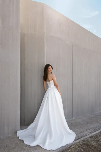 Demetrios Oreasposa Style #L1154 #1 default backface vertical thumbnail