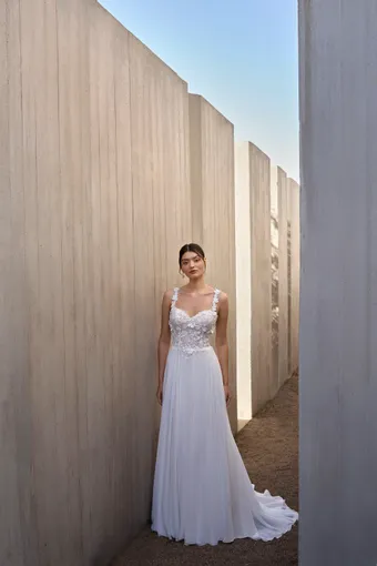 Demetrios Oreasposa Style #L1158 #0 default frontface vertical thumbnail