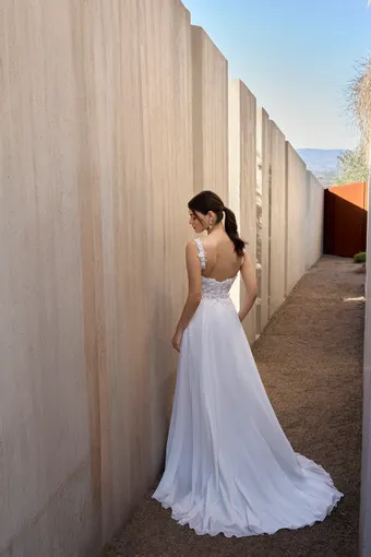 Demetrios Oreasposa Style #L1158 #1 default backface vertical thumbnail