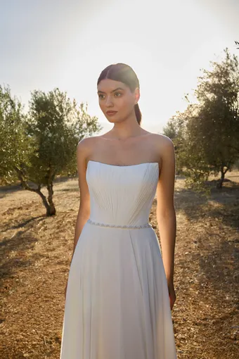 Demetrios Oreasposa Style #L1159 #3 frontface vertical cropped thumbnail