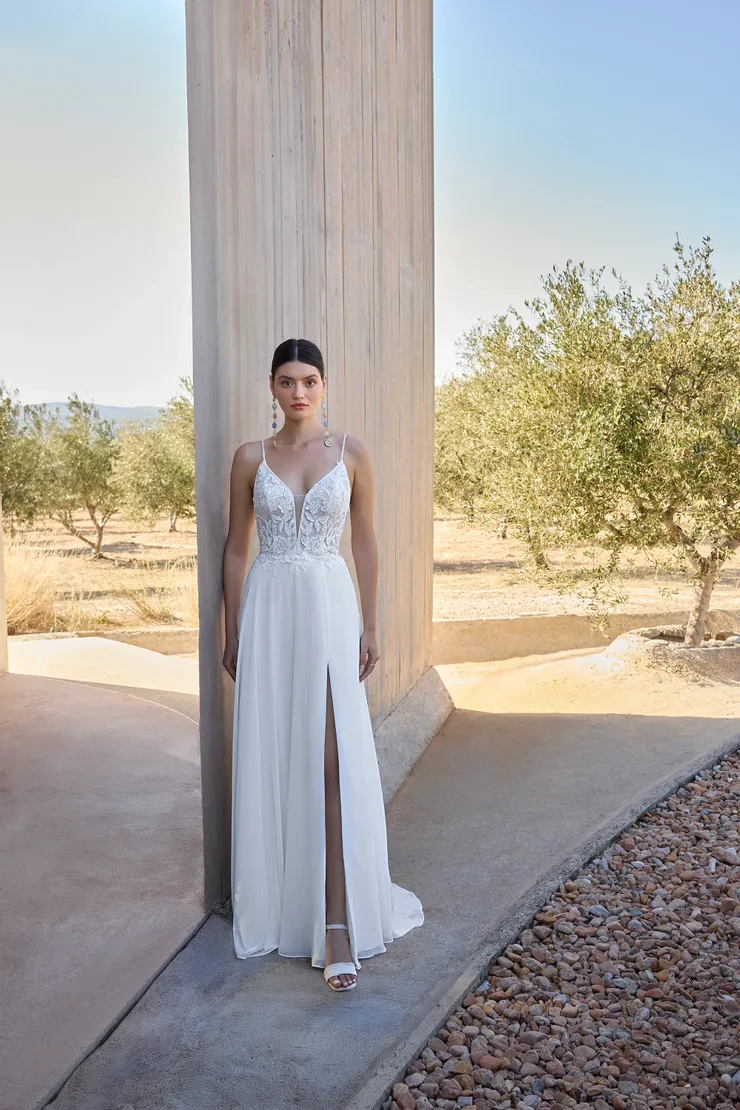 Demetrios Oreasposa Style #L1160 Default Thumbnail Image