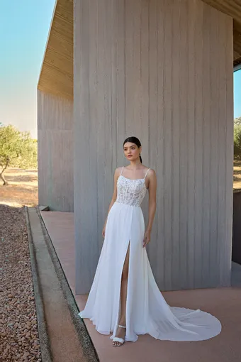 Demetrios Oreasposa L1164 #0 default frontface vertical thumbnail