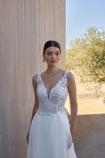 Demetrios Oreasposa Style #L1174 #2 frontface vertical cropped thumbnail