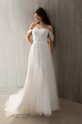 Demetrios Oreasposa Style #L1179 #1 frontface vertical thumbnail