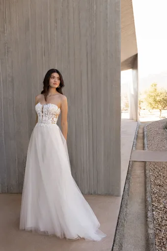 Demetrios Oreasposa Style #L1181 #1 frontface vertical thumbnail