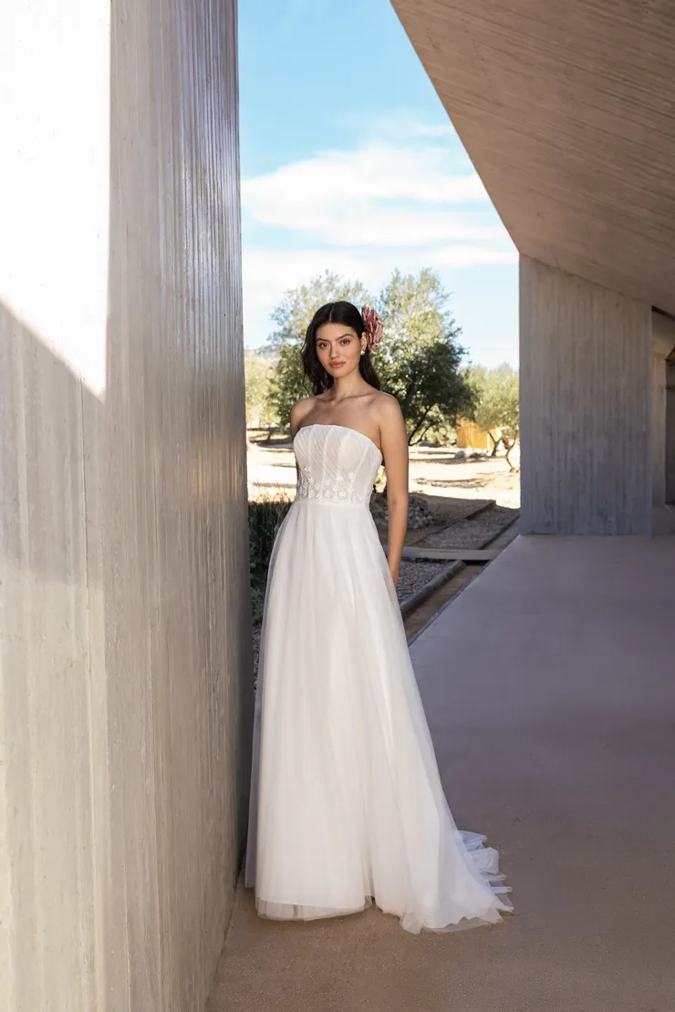 Demetrios Oreasposa Style #L1182 Default Thumbnail Image