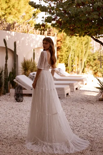 Demetrios Destination Romance Style #DR429 #1 default backface vertical thumbnail