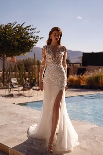 Demetrios Destination Romance Style #DR434 #0 default frontface vertical thumbnail