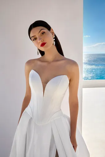 Demetrios By You T247 + SK35 #2 frontface vertical cropped thumbnail