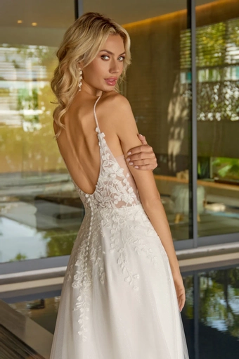 Juliet Style #2633LW #4 backface vertical cropped thumbnail