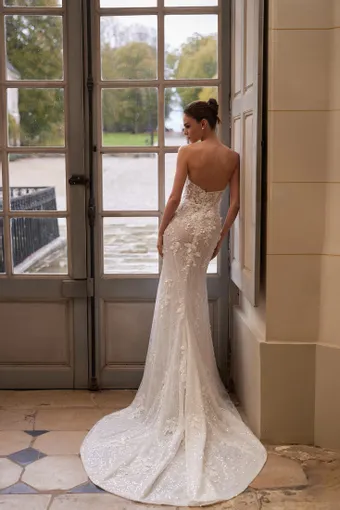 Annabella Collection #1 default backface vertical thumbnail