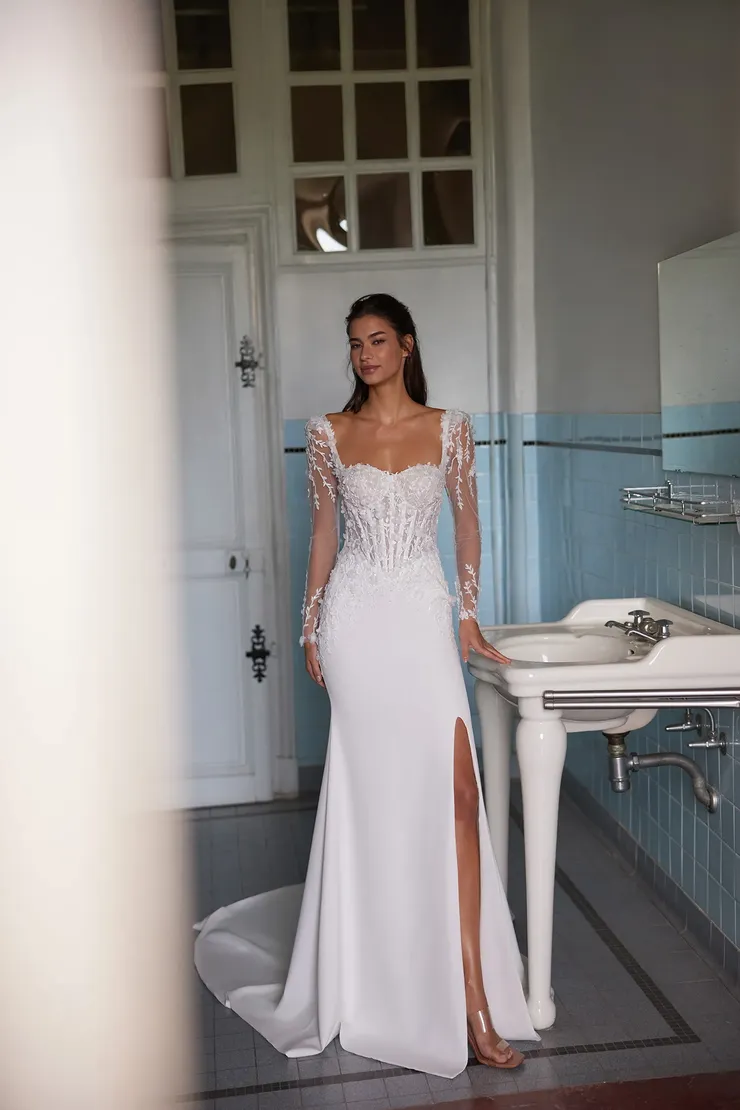 Aria Bride Fortuna Default Thumbnail Image