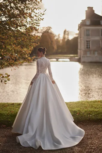 Annabella Collection #1 default backface vertical thumbnail