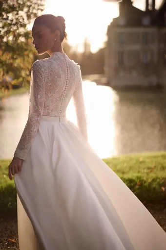 Annabella Collection #3 backface vertical cropped thumbnail