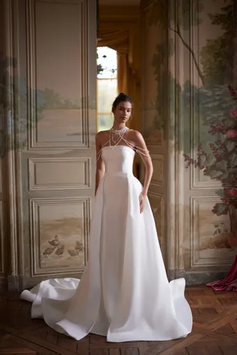 Aria Bride Style #550 #0 default frontface vertical thumbnail