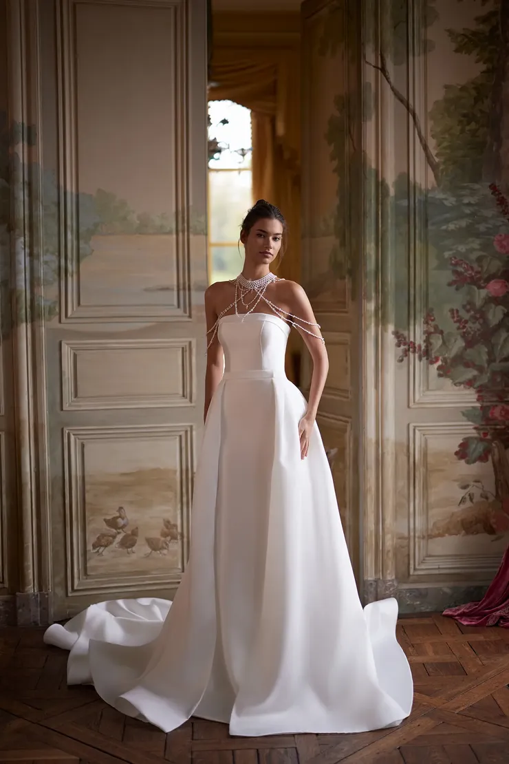 Aria Bride Style #550 Default Thumbnail Image