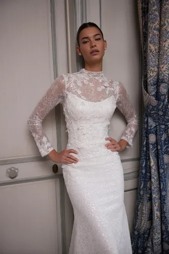 Aria Bride Style #552 #2 frontface vertical cropped thumbnail