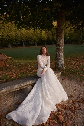 Aria Bride Style #553 #1 frontface vertical thumbnail