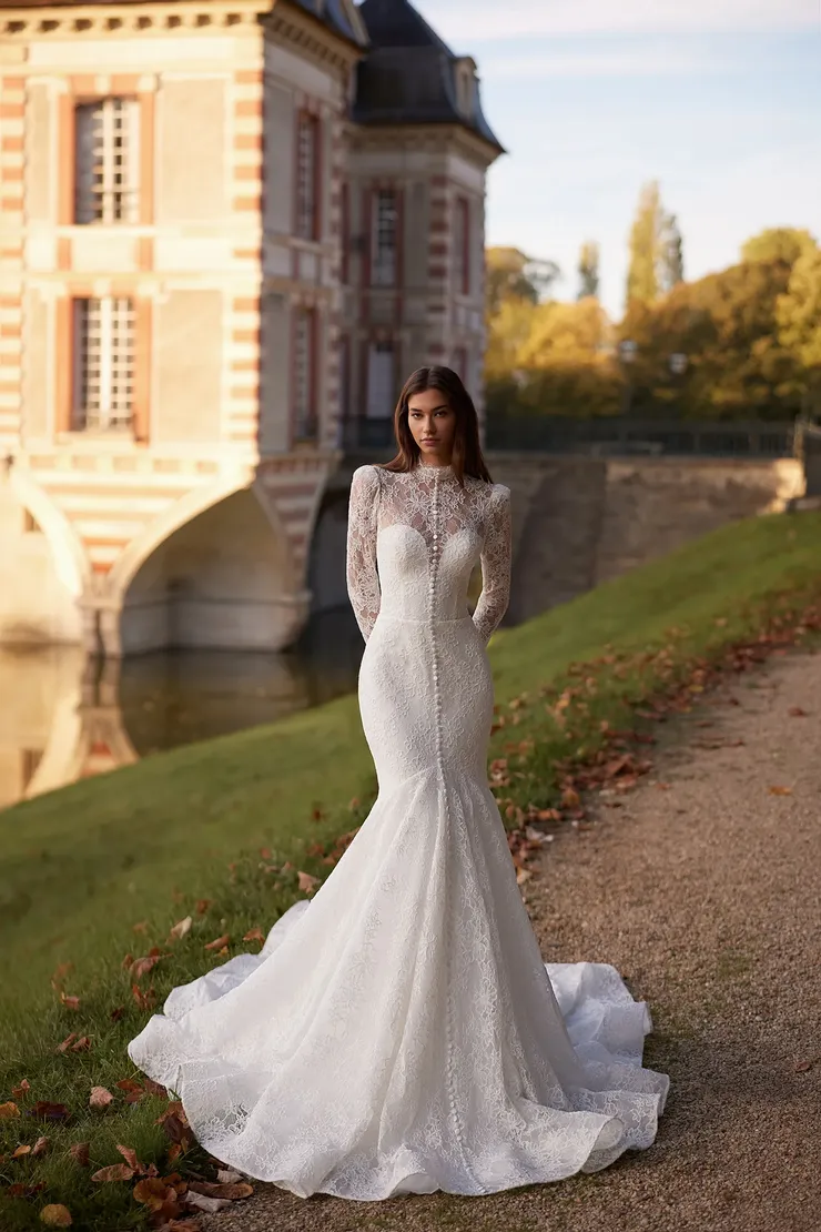 Aria Bride Style #553 Default Thumbnail Image