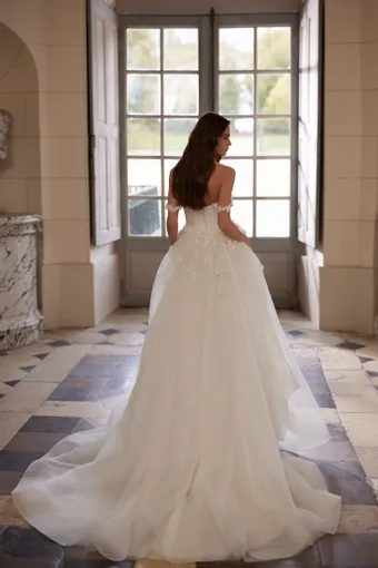 Aria Bride Style #554 #1 backface vertical thumbnail