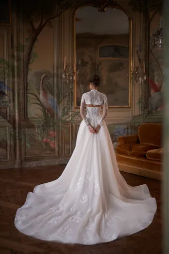 Aria Bride Style #555 #2 default backface vertical thumbnail