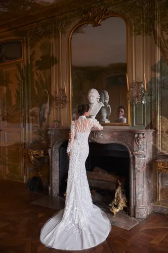 Aria Bride Style #557 #4 backface vertical thumbnail