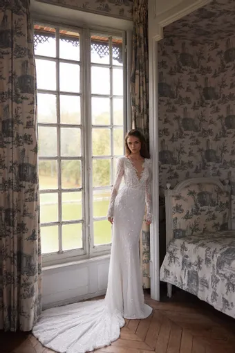 Aria Bride Style #561 #0 default frontface vertical thumbnail