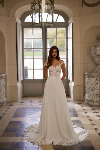 Aria Bride Brunella #0 default frontface vertical thumbnail