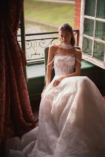 Aria Bride Cordelia #1 frontface vertical thumbnail