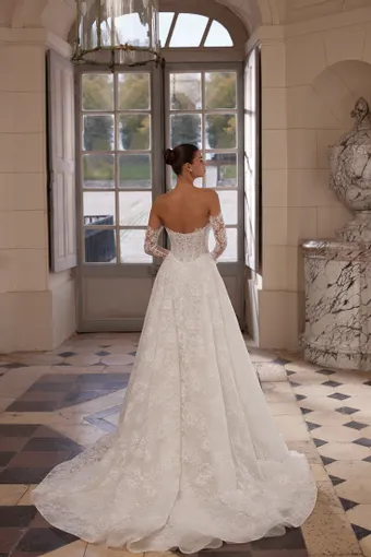 Aria Bride Hilda #2 default backface vertical thumbnail