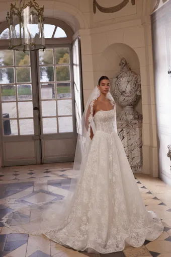 Aria Bride Hilda #1 frontface vertical thumbnail