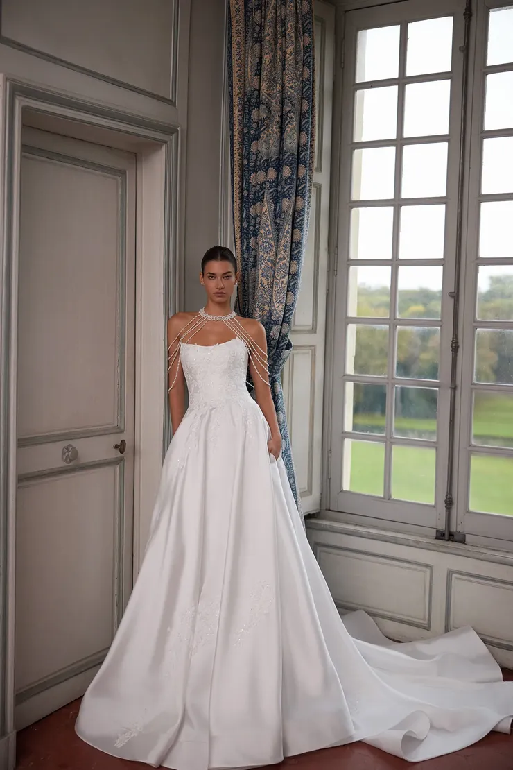 Aria Bride Tamara Default Thumbnail Image