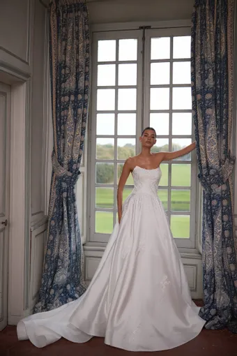 Annabella Collection #1 frontface vertical thumbnail