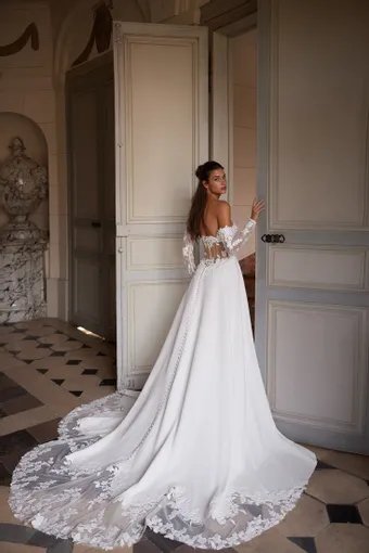 Annabella Collection #1 default backface vertical thumbnail