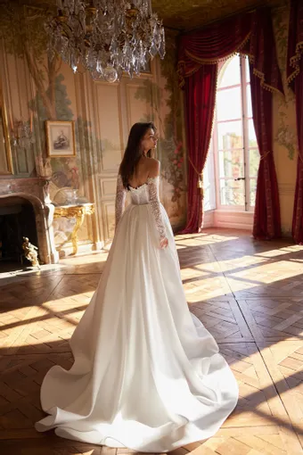 Annabella Collection #2 default backface vertical thumbnail