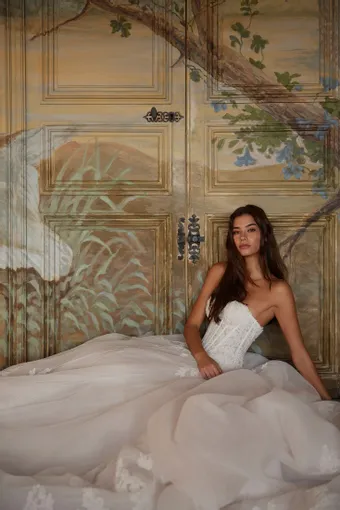 Annabella Collection #3 frontface vertical cropped thumbnail