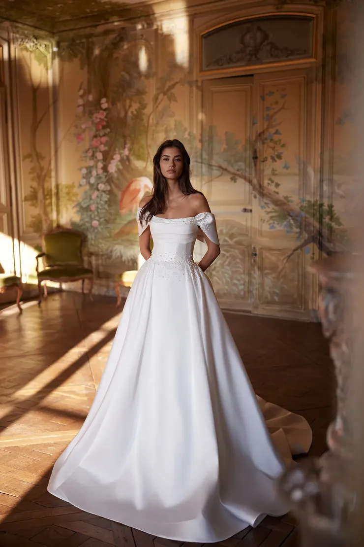 Aria Bride Elba Default Thumbnail Image