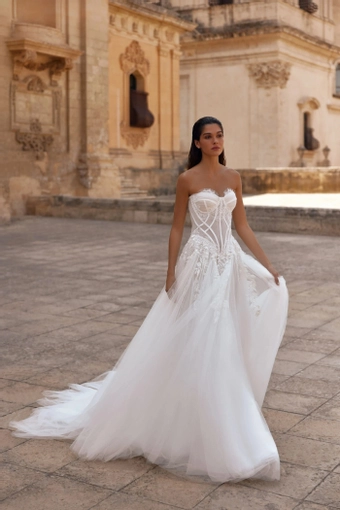 Lumira Ida Torez #0 default frontface vertical thumbnail