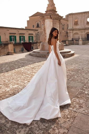 Calistea Ida Torez #3 default backface vertical thumbnail