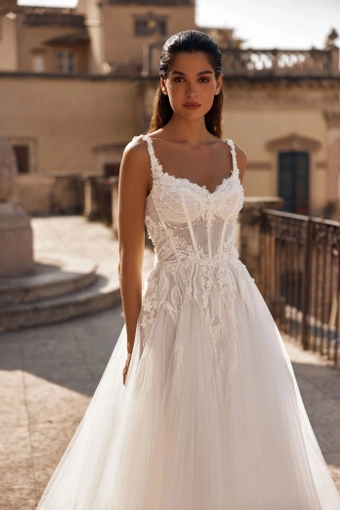 Nira Ida Torez #3 frontface vertical cropped thumbnail