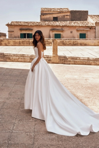 Elinea Ida Torez #2 default backface vertical thumbnail