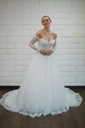 Evelyn Bridal Leona #0 default frontface vertical thumbnail