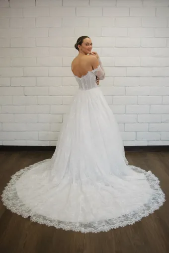 Evelyn Bridal Leona #2 backface vertical thumbnail
