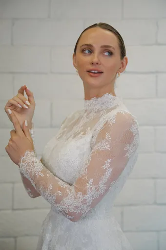 Evelyn Bridal Haven #7 frontface vertical cropped thumbnail