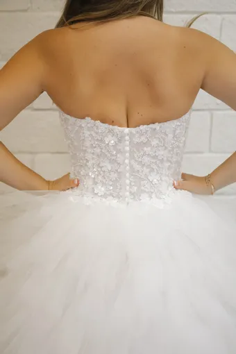 Evelyn Bridal Juliana #5 backface vertical cropped thumbnail