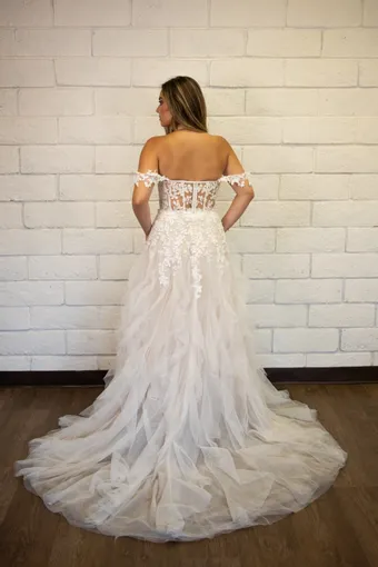 Evelyn Bridal Giovanna #3 default backface vertical thumbnail