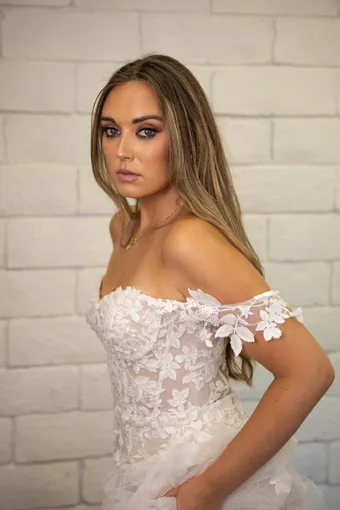 Evelyn Bridal Giovanna #4 frontface vertical cropped thumbnail